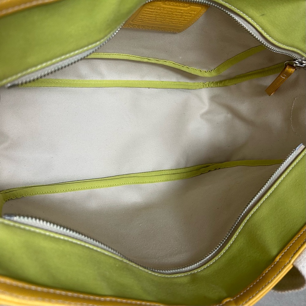 Coach Vintage Garden Tote Green Apple/ Yellow - Picture 10 of 16